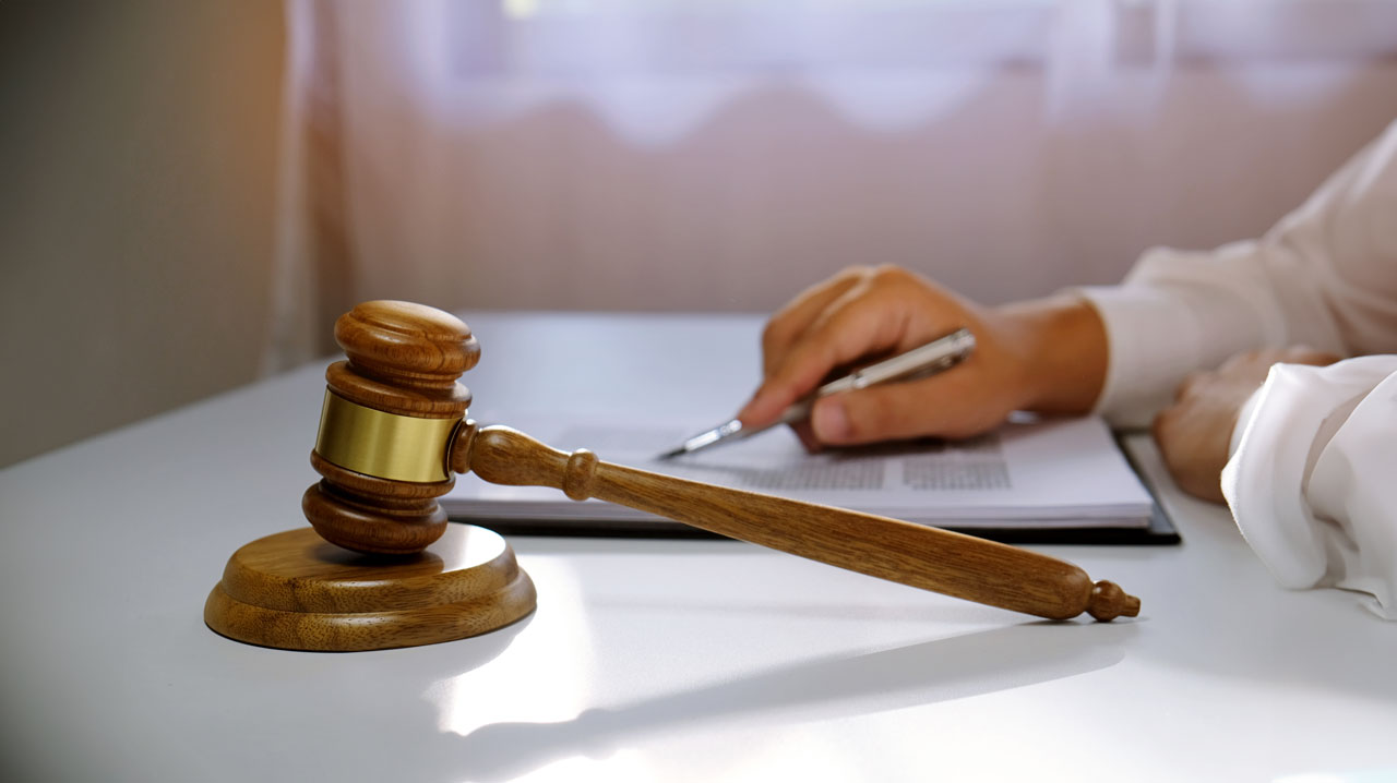 contratos-y-obligaciones-abogado-en-bogota